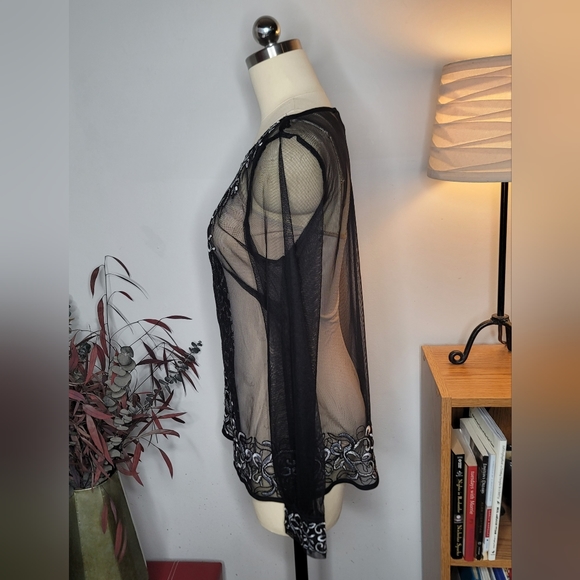 White House Black Market Embroidered Mesh Top Black Size Small - Picture 4 of 12